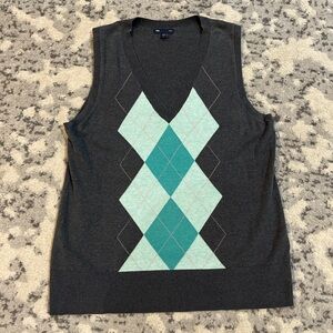 GAP Charcoal Sweater Vest